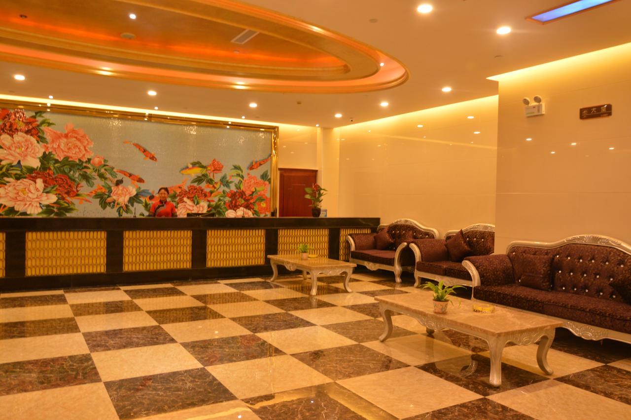 Yinruilin International Hotel Куньмін Екстер'єр фото