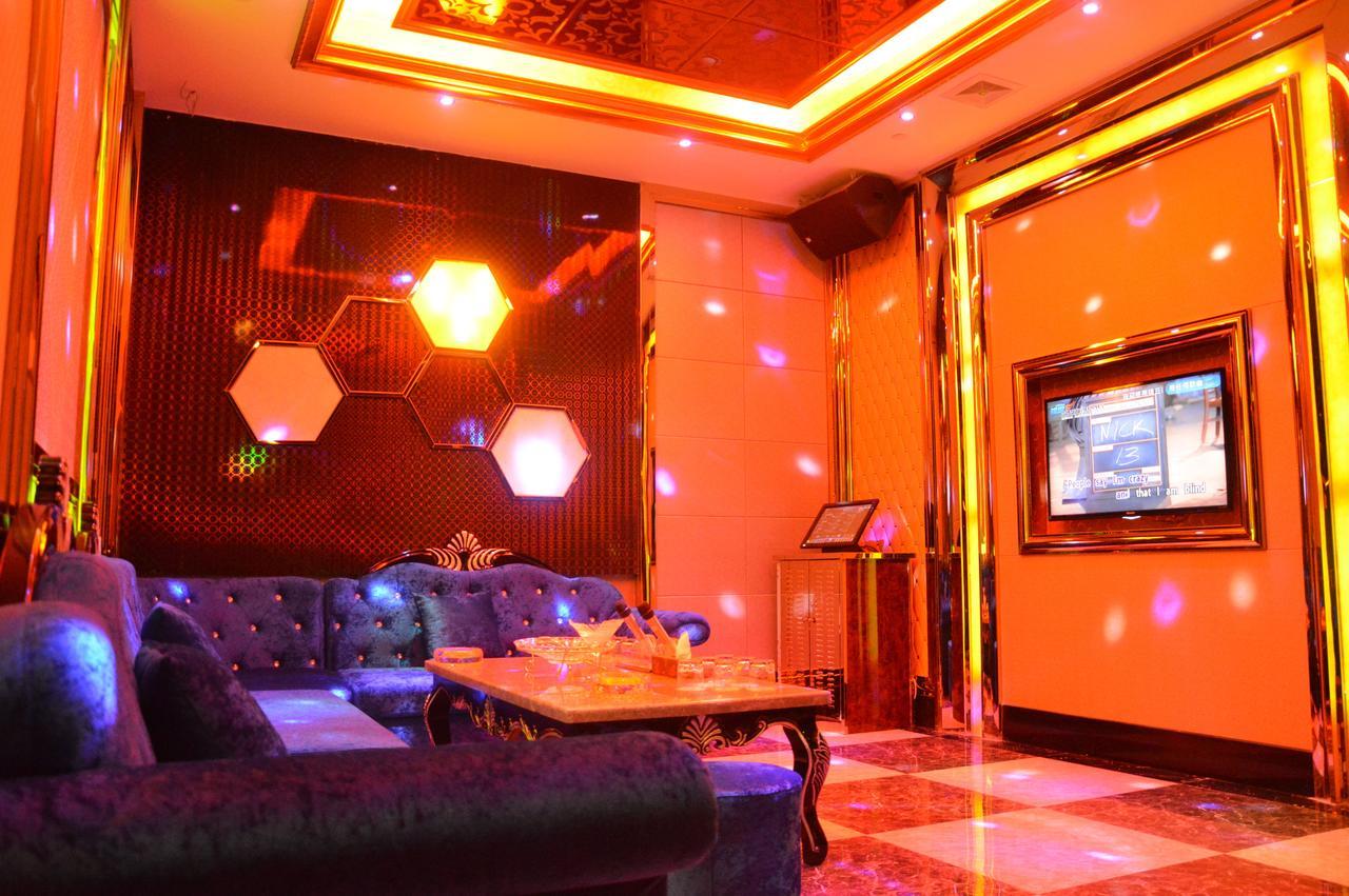 Yinruilin International Hotel Куньмін Екстер'єр фото